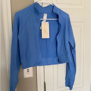 Women’s athletic cropped jacket